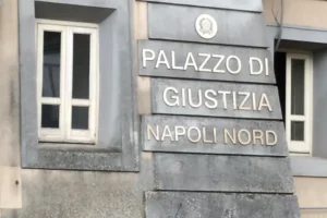 Tradimento coniugale risarciti 20.000€ per danno morale - Tribunale Napoli Nord 2024