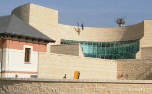 Investimento del pedone in stato di ebbrezza i criteri per la valutazione del concorso di colpa tra conducente e vittima - Corte d'Appello de L'Aquila 2024