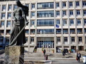 Risarcimento del danno da perdita del rapporto parentale la Cassazione chiarisce i criteri di liquidazione - Tribunale di Bari, Sentenza del 2025